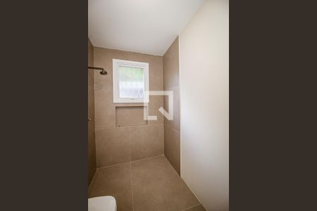 Casa à venda com 140m², 3 quartos e 4 vagasBanheiro