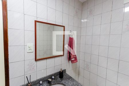 Casa à venda com 260m², 3 quartos e 2 vagas Casa à venda com 260m², 3 quartos e 2 vagasLavabo