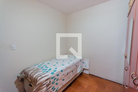 Casa à venda com 260m², 3 quartos e 2 vagas Casa à venda com 260m², 3 quartos e 2 vagasQuarto 2