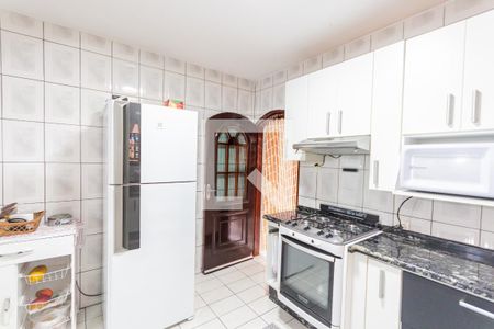 Casa à venda com 260m², 3 quartos e 2 vagas Casa à venda com 260m², 3 quartos e 2 vagasCozinha