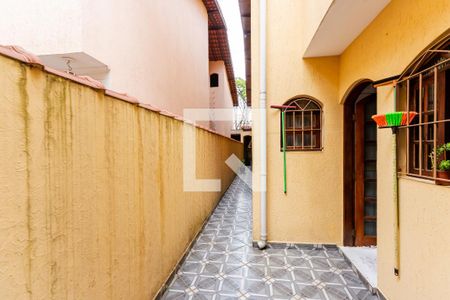 Casa à venda com 260m², 3 quartos e 2 vagas Casa à venda com 260m², 3 quartos e 2 vagasÁrea Externa