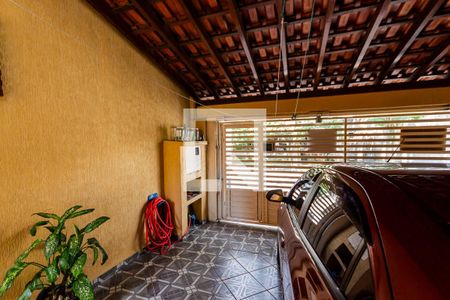 Casa à venda com 260m², 3 quartos e 2 vagas Casa à venda com 260m², 3 quartos e 2 vagasGaragem