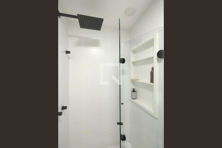 Apartamento à venda com 81m², 2 quartos e 1 vaga