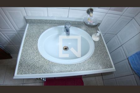 Casa à venda com 250m², 4 quartos e 1 vagaBanheiro