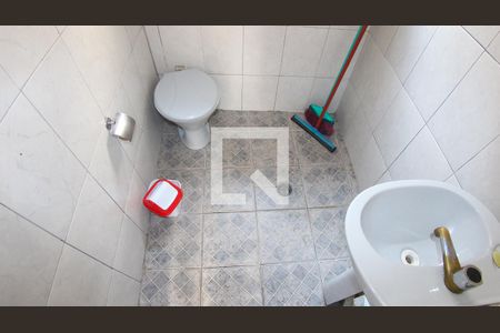 Casa à venda com 250m², 4 quartos e 1 vagaBanheiro