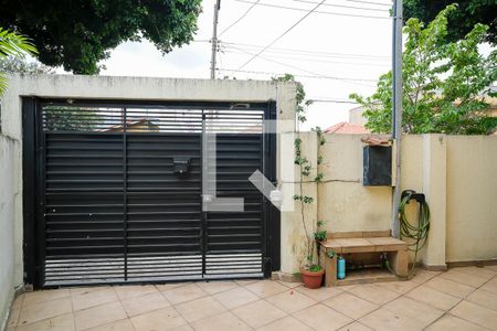 Casa à venda com 82m², 2 quartos e 1 vagaGaragem e quintal