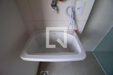 Apartamento para alugar com 68m², 3 quartos e 1 vagaÁrea de Serviço