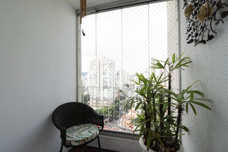 Apartamento à venda com 80m², 3 quartos e 1 vagaVaranda