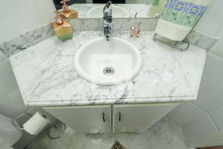 Apartamento à venda com 80m², 3 quartos e 1 vagaBanheiro Social