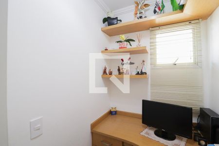 Apartamento à venda com 80m², 3 quartos e 1 vagaÁrea de Serviço e Escritório