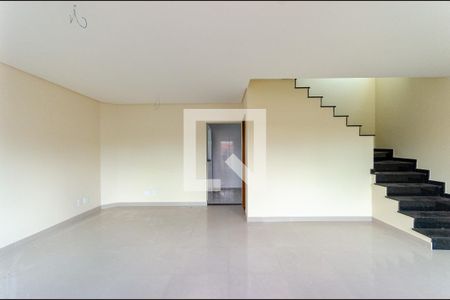 Casa de condomínio à venda com 96m², 3 quartos e 3 vagas Casa de condomínio à venda com 96m², 3 quartos e 3 vagasSala