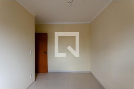 Casa de condomínio à venda com 96m², 3 quartos e 3 vagas Casa de condomínio à venda com 96m², 3 quartos e 3 vagasQuarto 2