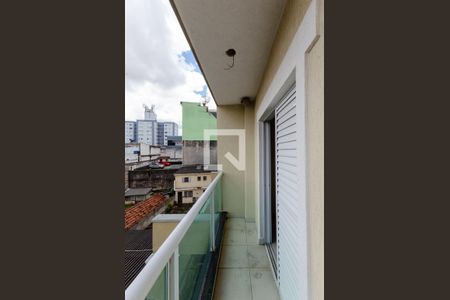 Casa de condomínio à venda com 96m², 3 quartos e 3 vagas Casa de condomínio à venda com 96m², 3 quartos e 3 vagasSuíte - Sacada