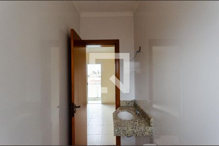 Casa de condomínio à venda com 96m², 3 quartos e 3 vagas Casa de condomínio à venda com 96m², 3 quartos e 3 vagasBanheiro da Suíte