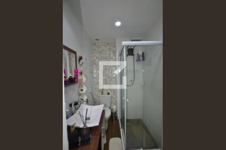 Apartamento para alugar com 60m², 2 quartos e sem vagaBanheiro da Suíte