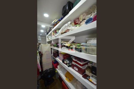 Apartamento para alugar com 60m², 2 quartos e sem vagaCloset