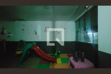 Apartamento para alugar com 60m², 2 quartos e sem vagaParquinho