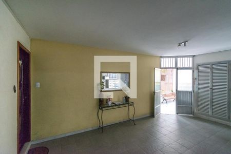 Apartamento à venda com 64m², 2 quartos e sem vagaÁrea comum - Hall da entrada