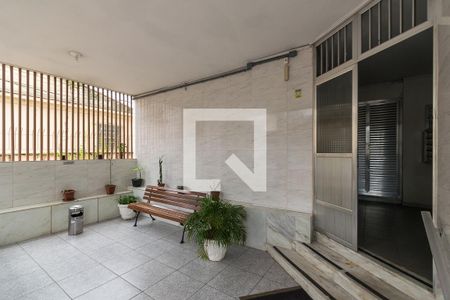 Apartamento à venda com 64m², 2 quartos e sem vagaÁrea comum - Portaria