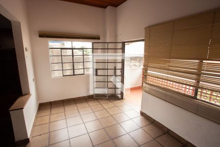 Casa à venda com 200m², 4 quartos e 2 vagasSALA DE JANTAR