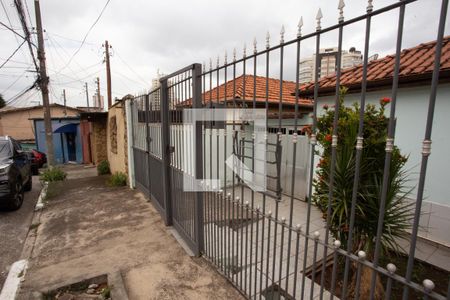 Casa à venda com 200m², 4 quartos e 2 vagasFACHADA