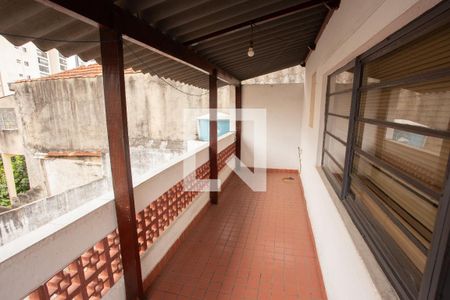 Casa à venda com 200m², 4 quartos e 2 vagasQUINTAL