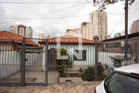 Casa à venda com 200m², 4 quartos e 2 vagasFACHADA