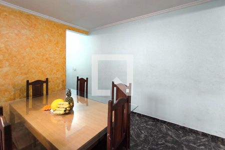 Casa à venda com 100m², 3 quartos e 2 vagasCopa