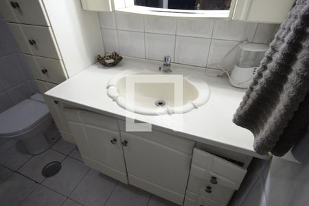 Casa à venda com 190m², 4 quartos e 3 vagasBanheiro