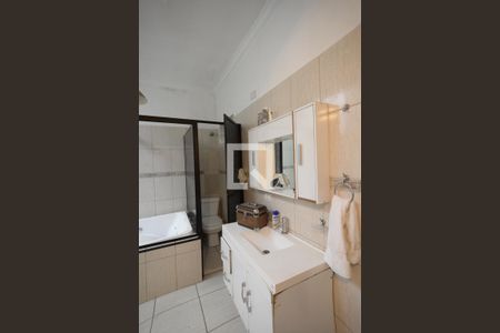 Casa à venda com 190m², 4 quartos e 3 vagasBanheiro da Suíte