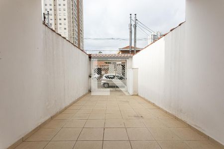 Garagem de casa para alugar com 3 quartos, 105m² em Vila Carrão, São Paulo