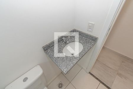 Apartamento para alugar com 60m², 2 quartos e 1 vaga Apartamento para alugar com 60m², 2 quartos e 1 vagaBanheiro da Suíte