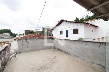 Casa para alugar com 300m², 5 quartos e 3 vagas Casa para alugar com 300m², 5 quartos e 3 vagasÁrea de Serviço