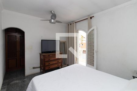 Casa para alugar com 300m², 5 quartos e 3 vagas Casa para alugar com 300m², 5 quartos e 3 vagasQuarto Suíte 3