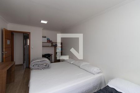 Casa para alugar com 300m², 5 quartos e 3 vagas Casa para alugar com 300m², 5 quartos e 3 vagasQuarto Suíte 1