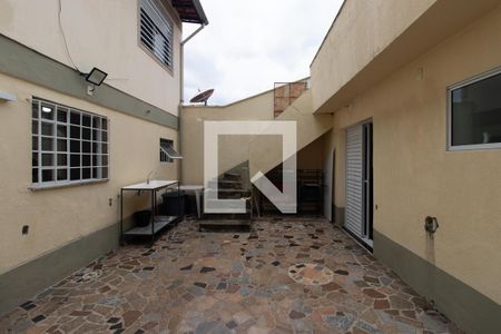 Casa para alugar com 300m², 5 quartos e 3 vagas Casa para alugar com 300m², 5 quartos e 3 vagasQuintal