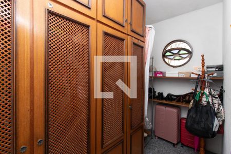 Casa para alugar com 300m², 5 quartos e 3 vagas Casa para alugar com 300m², 5 quartos e 3 vagasCloset da suíte 3