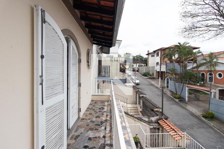 Casa para alugar com 300m², 5 quartos e 3 vagas Casa para alugar com 300m², 5 quartos e 3 vagasVaranda da suíte 3