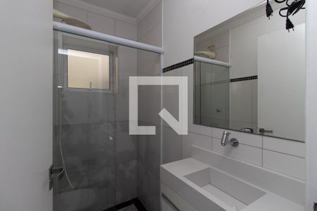 Casa para alugar com 300m², 5 quartos e 3 vagas Casa para alugar com 300m², 5 quartos e 3 vagasBanheiro da Edícula