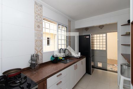 Casa para alugar com 300m², 5 quartos e 3 vagas Casa para alugar com 300m², 5 quartos e 3 vagasCozinha