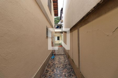 Casa para alugar com 300m², 5 quartos e 3 vagas Casa para alugar com 300m², 5 quartos e 3 vagasCorredor lateral