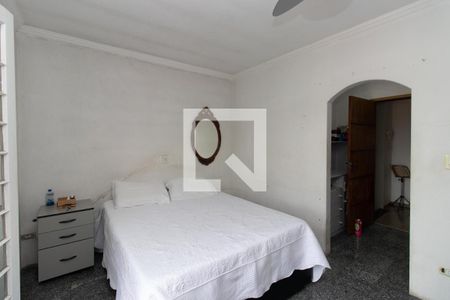 Casa para alugar com 300m², 5 quartos e 3 vagas Casa para alugar com 300m², 5 quartos e 3 vagasQuarto Suíte 3