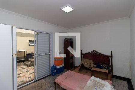 Casa para alugar com 300m², 5 quartos e 3 vagas Casa para alugar com 300m², 5 quartos e 3 vagasEdícula