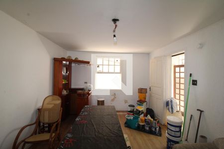 Casa para alugar com 375m², 4 quartos e sem vagaEdícula - Quarto