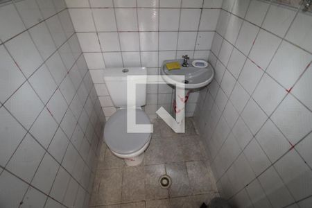 Casa para alugar com 375m², 4 quartos e sem vagaEdícula - Banheiro