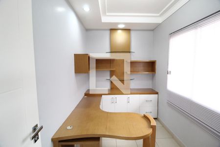 Apartamento para alugar com 217m², 3 quartos e 2 vagasEscritório