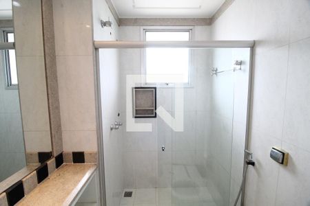 Apartamento para alugar com 217m², 3 quartos e 2 vagasBanheiro da Suíte 2