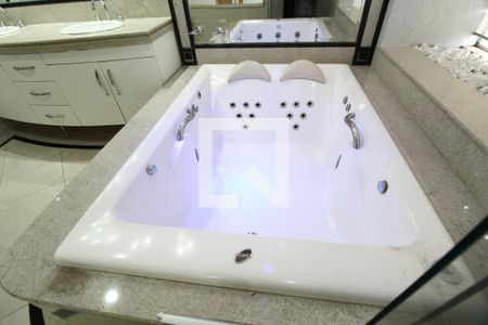 Apartamento para alugar com 217m², 3 quartos e 2 vagasBanheiro da Suíte 3