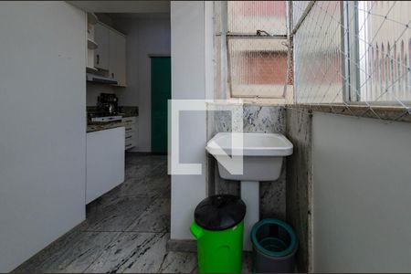 Apartamento à venda com 110m², 3 quartos e 1 vagaÁrea de seviço