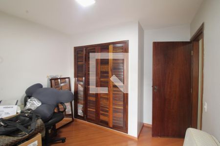 Casa à venda com 396m², 9 quartos e 4 vagasQuarto 1